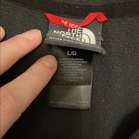 The North Face mens black fleece pullover size L - Picture 3 of 3